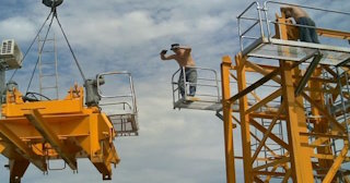 Демонтаж башенного крана в Фрязино - услуги по демонтажу от Сварной-Фрз от 1524 руб.